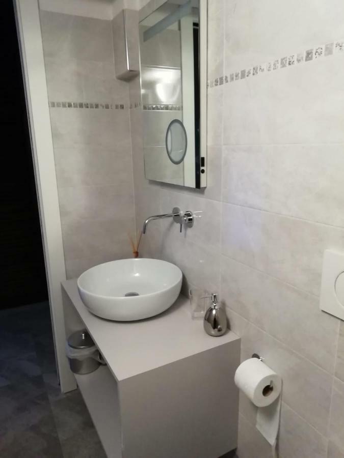 Il Nido Del Picchio 2 Apartment Turin Exterior photo
